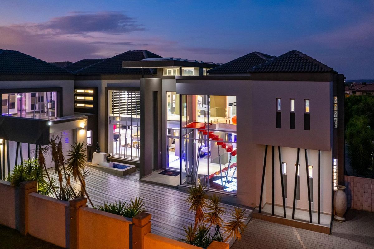 The Art House In Blue Valley Golf Estate - Photo 3