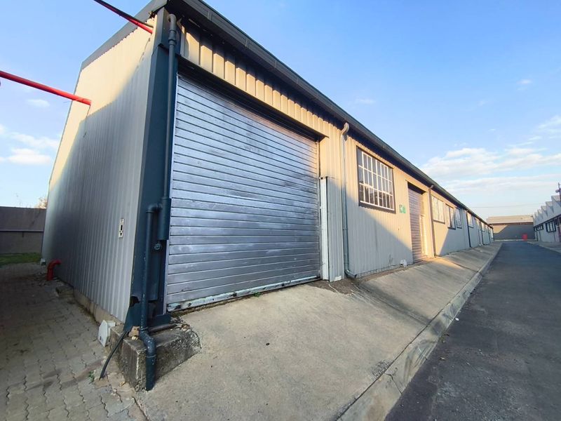 1,025m2 Warehouse To Let in Benoni - Photo 5