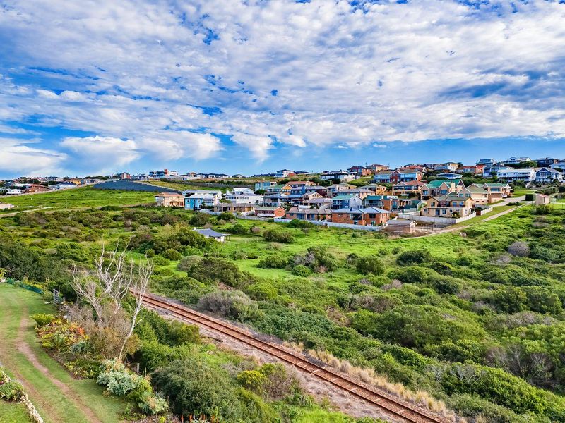 Expansive 17,143 m2 vacant land in Tergniet  on the Garden Route - Photo 4