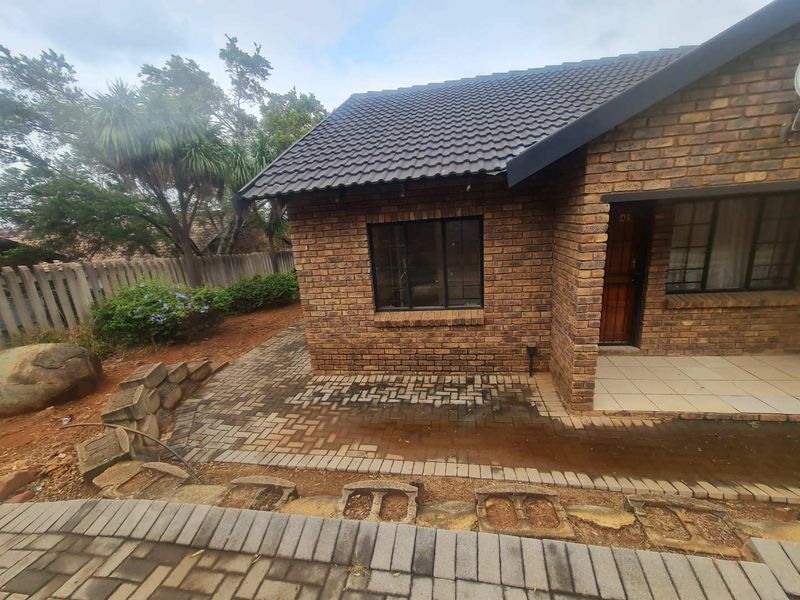 Cambridge Village, 1 Bedroom for sale - Photo 2