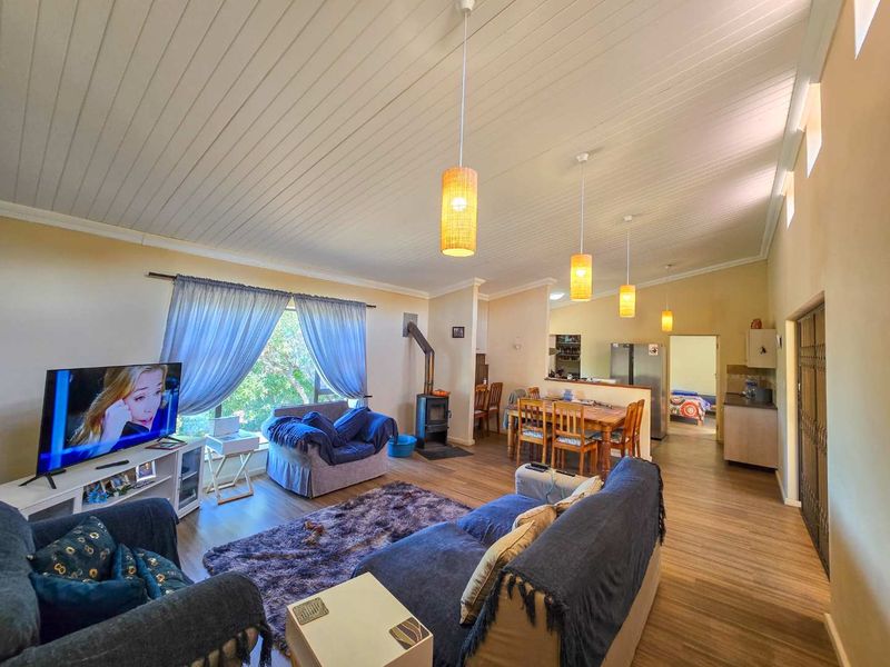 Prestige location with breathtaking river and sea views. - Photo 10