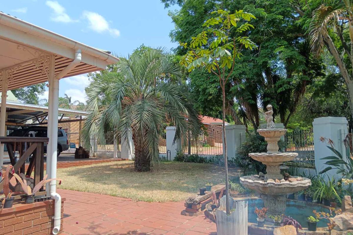 Beautiful corner home on sale in upmarket Ninapark - Photo 3