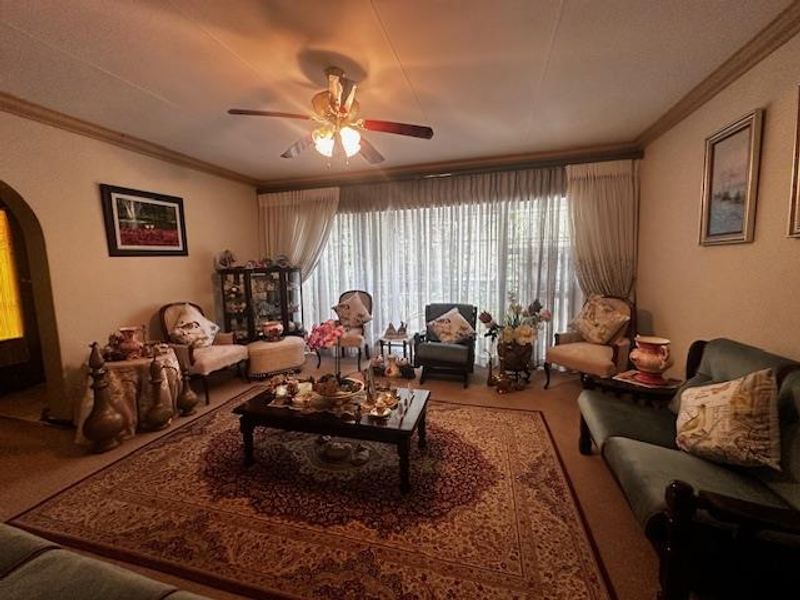 Space to Live, Grow & Truly Breathe - Photo 8