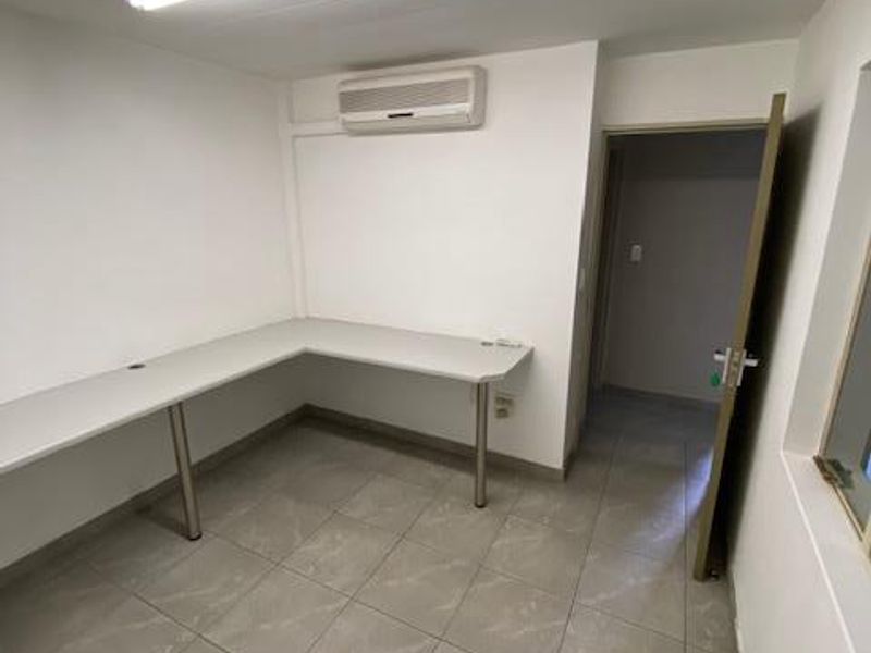 Warehouse to Let PROSPERITA - Photo 5