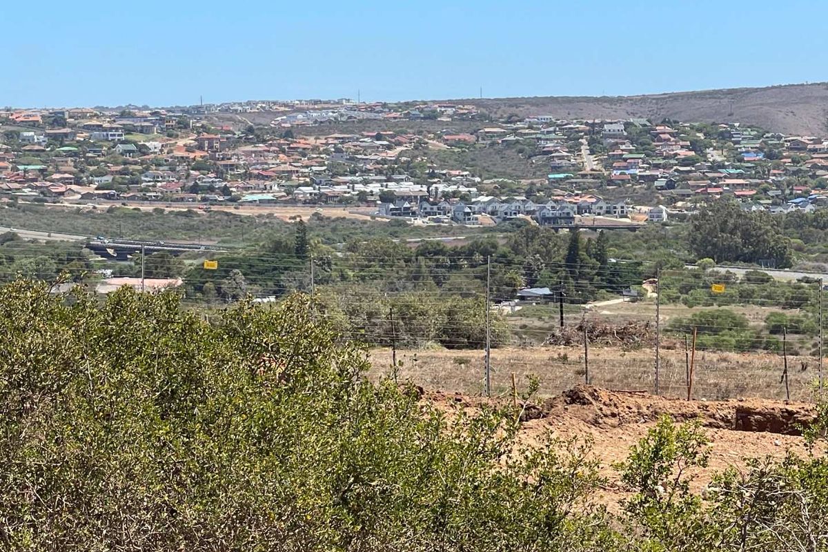 Exclusive Opportunity - 789m2 Vacant Stand For Sale in Hartland Lifestyle Estate - Photo 2