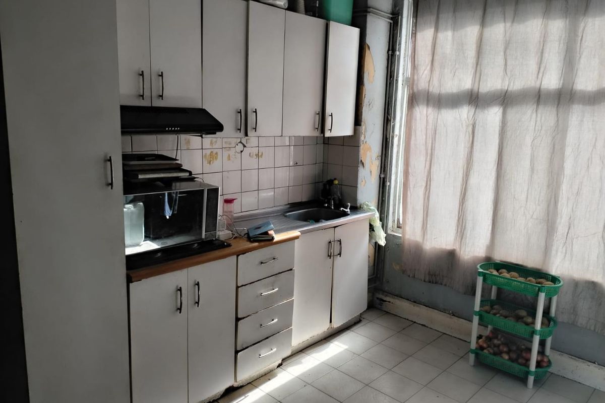 1.5 bedroom with good views - Photo 4