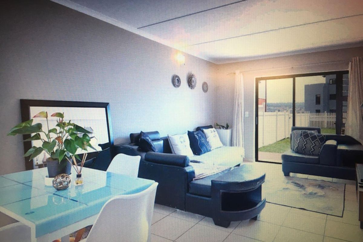 3 Bedroom ground floor unit - Photo 5