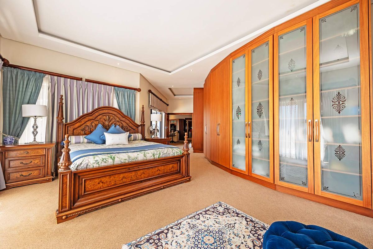 An Architectural Statement of Timeless Elegance & Elevated Living in Baronetcy Estate - Photo 3