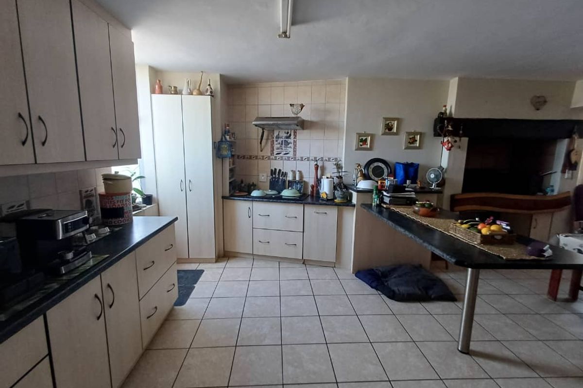 Close to lagoon - Photo 2