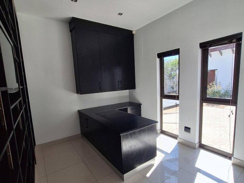 Swakopmund- For Sale-N$12 700 000 - Photo 4