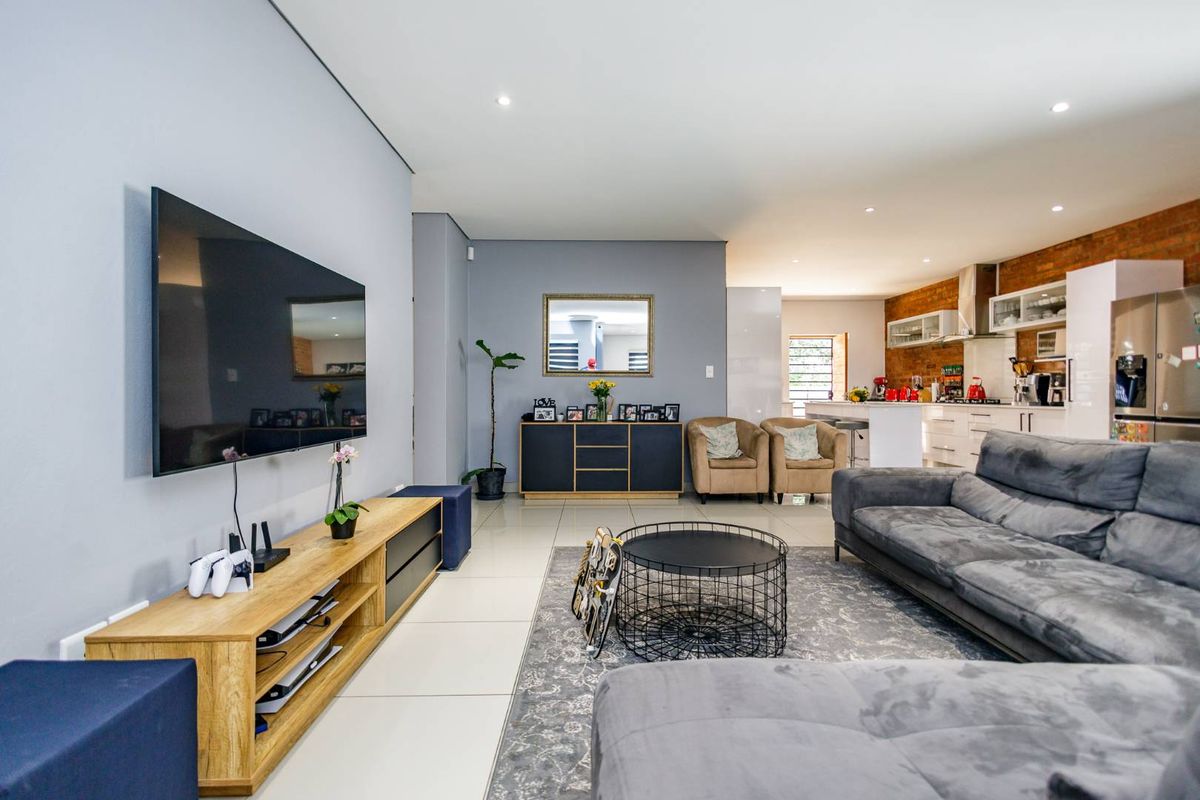 Beautiful and Modern Cluster for Sale in Brackenhurst - Photo 5