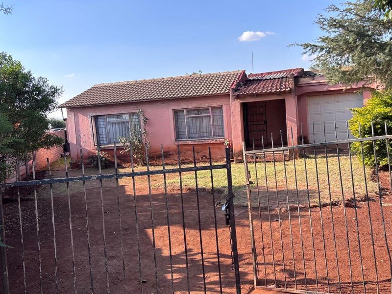 BARGAIN HOME - Photo 3