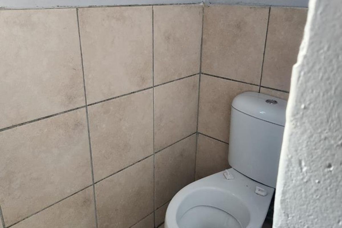 Flat to Rent in Bongweni – R3,000 per Month - Photo 5