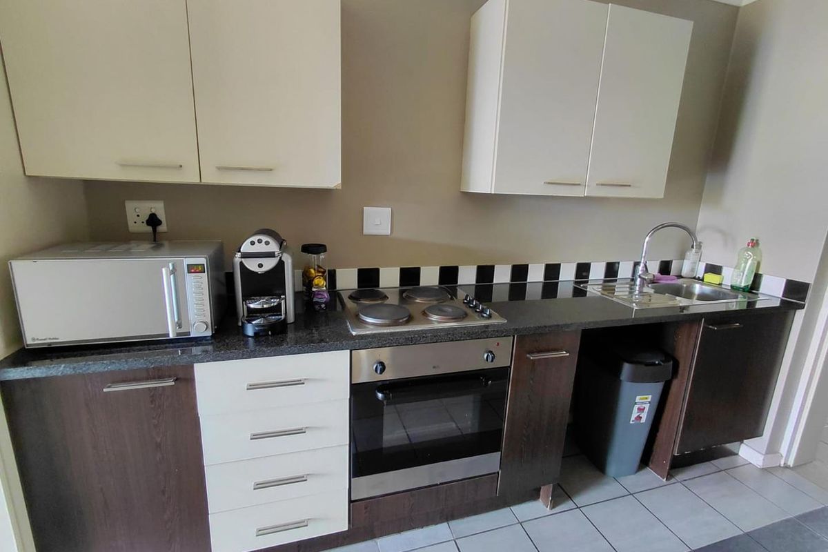 Modern Studio Apartment for Sale at The Paddocks, Dainfern – Ideal Investment or First Home - Photo 2