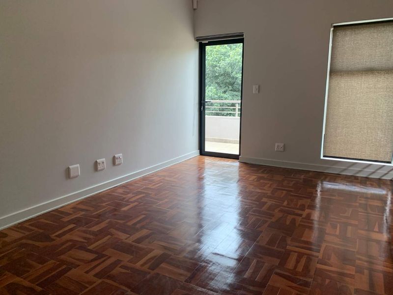 BEAUTIFUL HOME IN WATERKLOOF - GATED COMMUNITY - Photo 4
