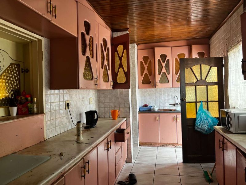 Price drastically reduced - Photo 3