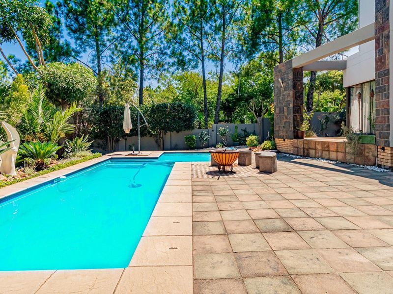 Large Family Home with Flatlet in Eye of Africa Golf Estate - Photo 6