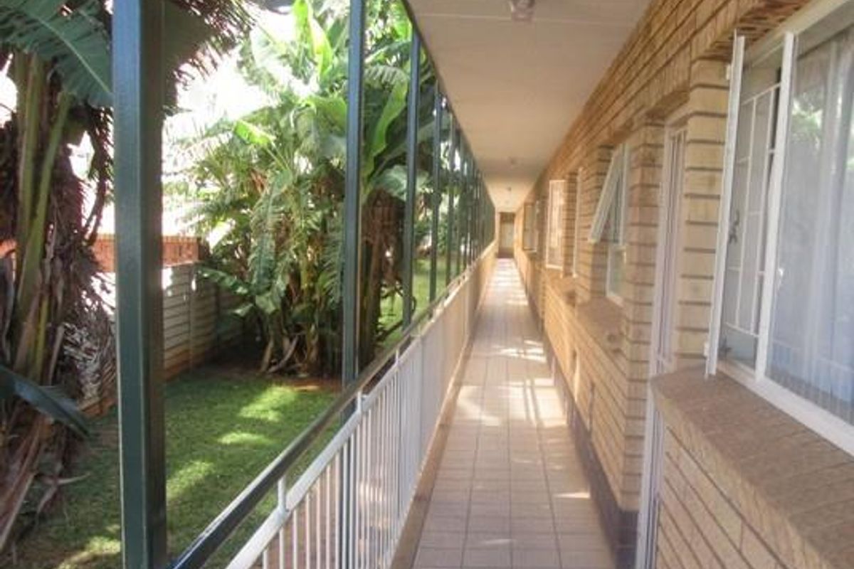 1 BEDROOM FLAT TO RENT IN PRETORIA NORTH - Photo 4