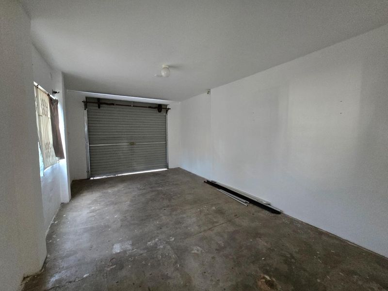 Big, Comfy Home in Malvern with Room for Everyone! - Photo 9