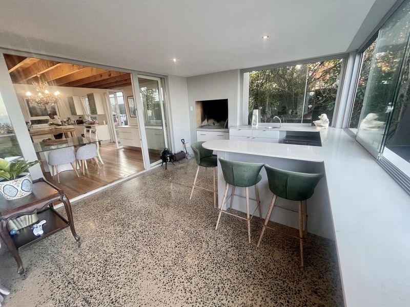 Hendra - Spectacular 4-Bedroom Coastal Home With Panoramic Sea Views - Photo 3