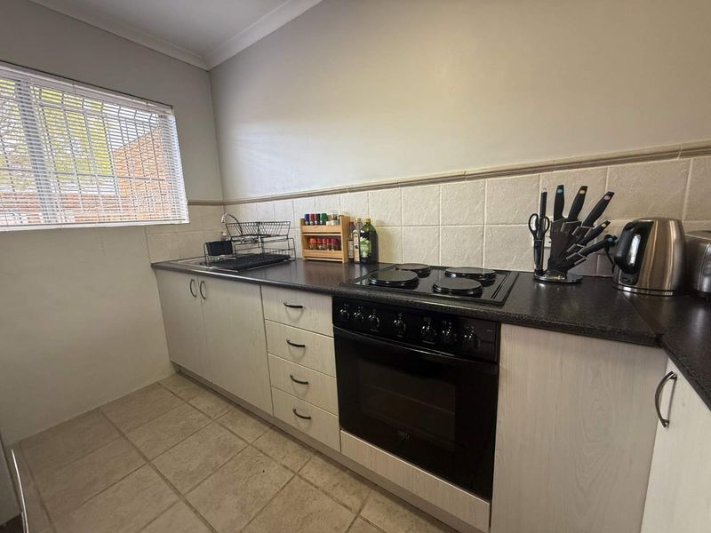 Perfect for young professionals in the Welgelegen area - Photo 3