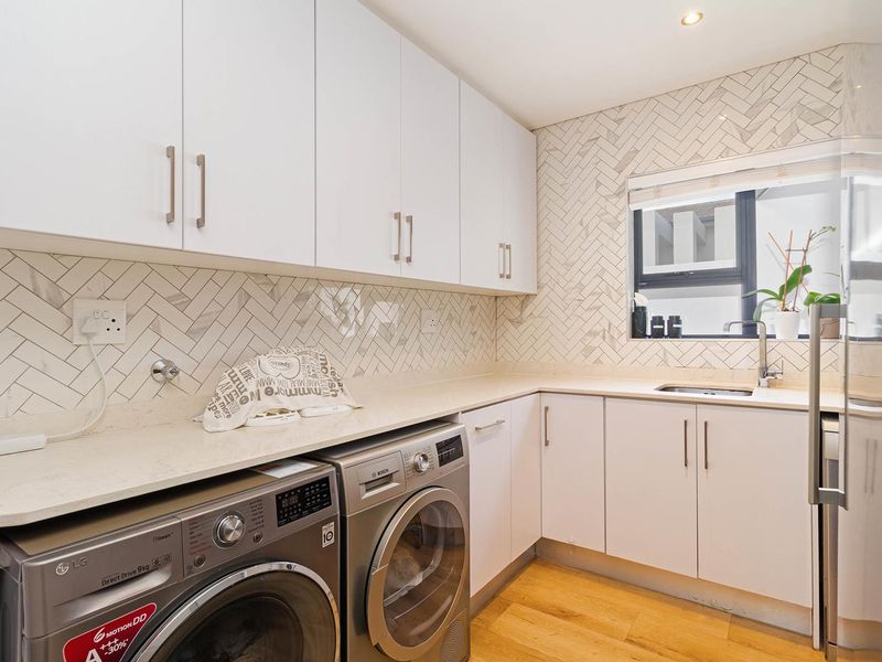 A Rare Gem in Sagewood Security Estate - Photo 8