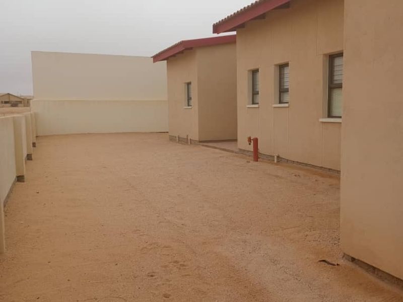 BEAUTIFUL WELL-MAINTAINED HOUSE FOR SALE IN HENTIES BAY – SOUTH DUNE - Photo 4