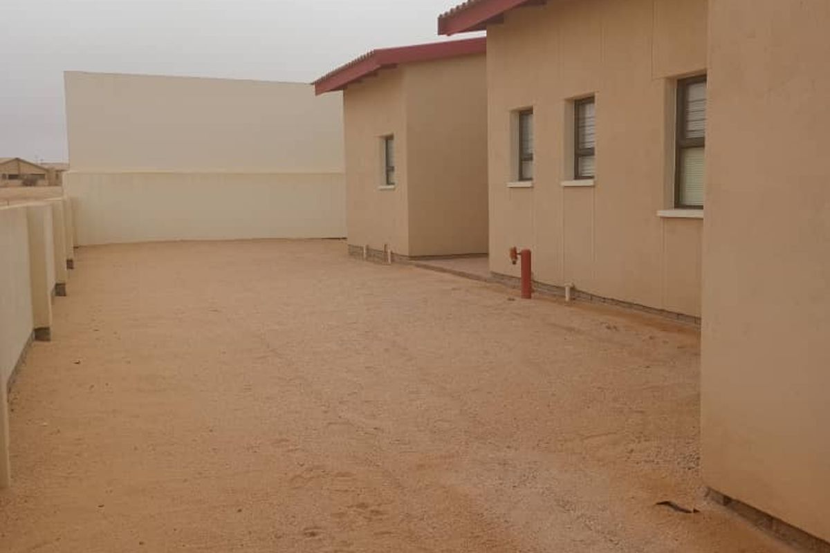 BEAUTIFUL WELL-MAINTAINED HOUSE FOR SALE IN HENTIES BAY – SOUTH DUNE - Photo 4