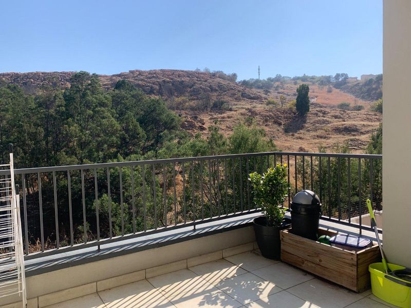 Exquisite 2-Bedroom Apartment for Sale in Balboa Park, Oakdene – Scenic Views, Secure Living, and Unmatched Convenience** - Photo 2