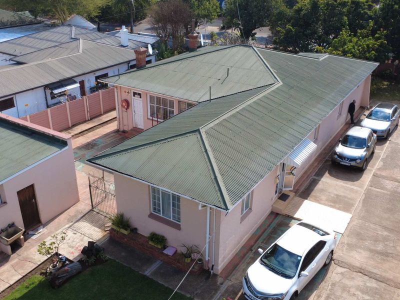Exceptional Accommodation Investment – Walking Distance to Steve Biko Hospital & UP Medical Campus - Photo 5