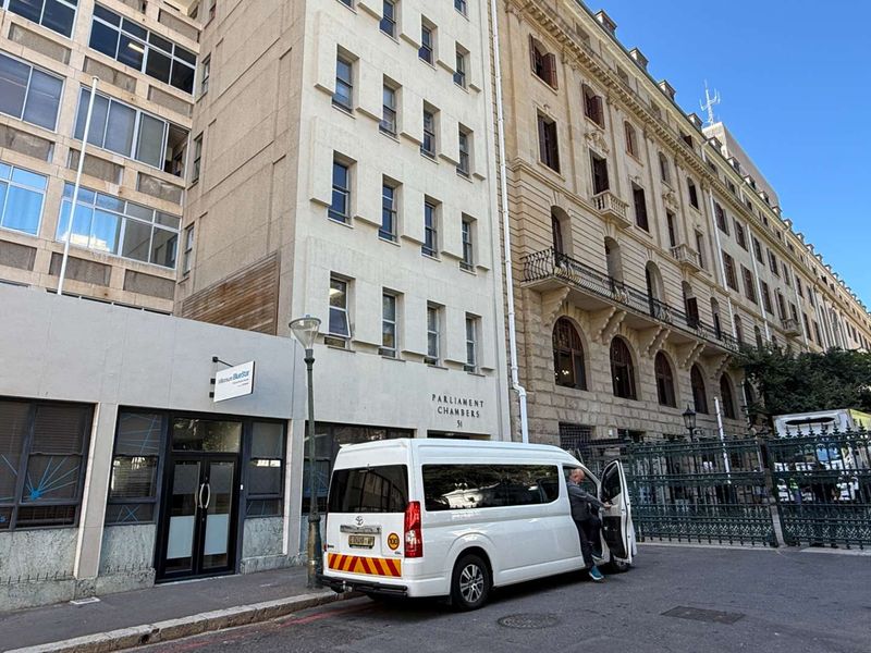 Prime retail for sale Parliament Street - Photo 4