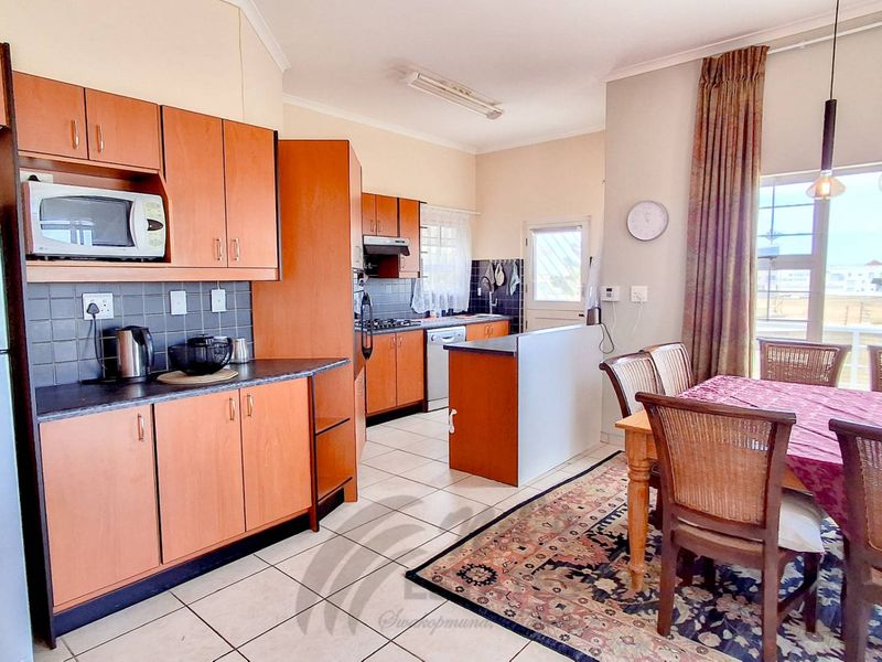 Townhouse For Sale in Vogelstrand, Swakopmund - Photo 9