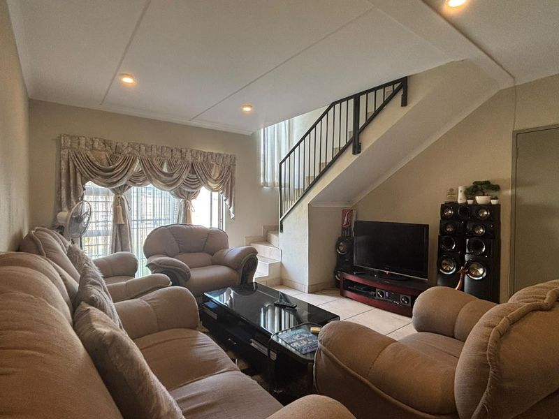 3 Bedroom Leopard's Rest family home! - Photo 4