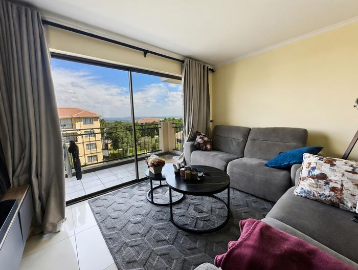 Property #2486256, Apartment For Sale in Carlswald North