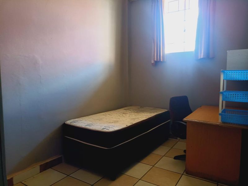 42 bedrooms NSFAS Accredited Student Accommodation for sale - Photo 7