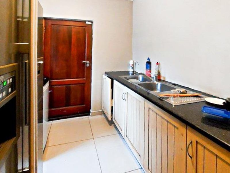 SECURITY ESTATE. - Photo 10