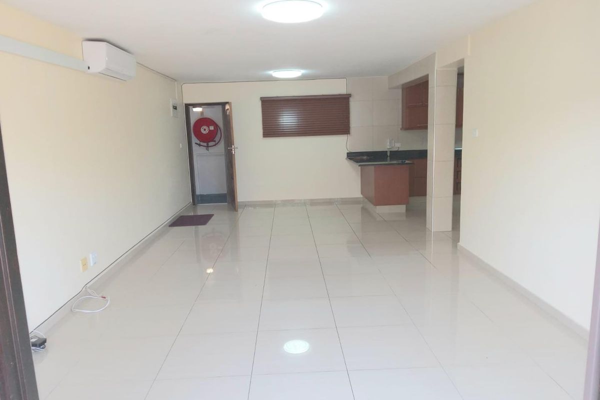 3 Bedroom townhouse with manned security, 2 garages and 1 parking for sale - Photo 4