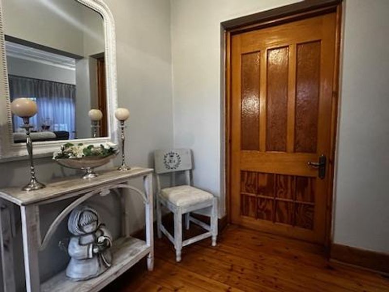 Exclusive Sole Mandate To An Icon of Elegance in Waverley - Photo 2