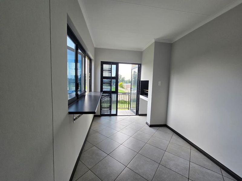 Secure & modern first floor unit for sale in Norton Home Estates - Photo 5