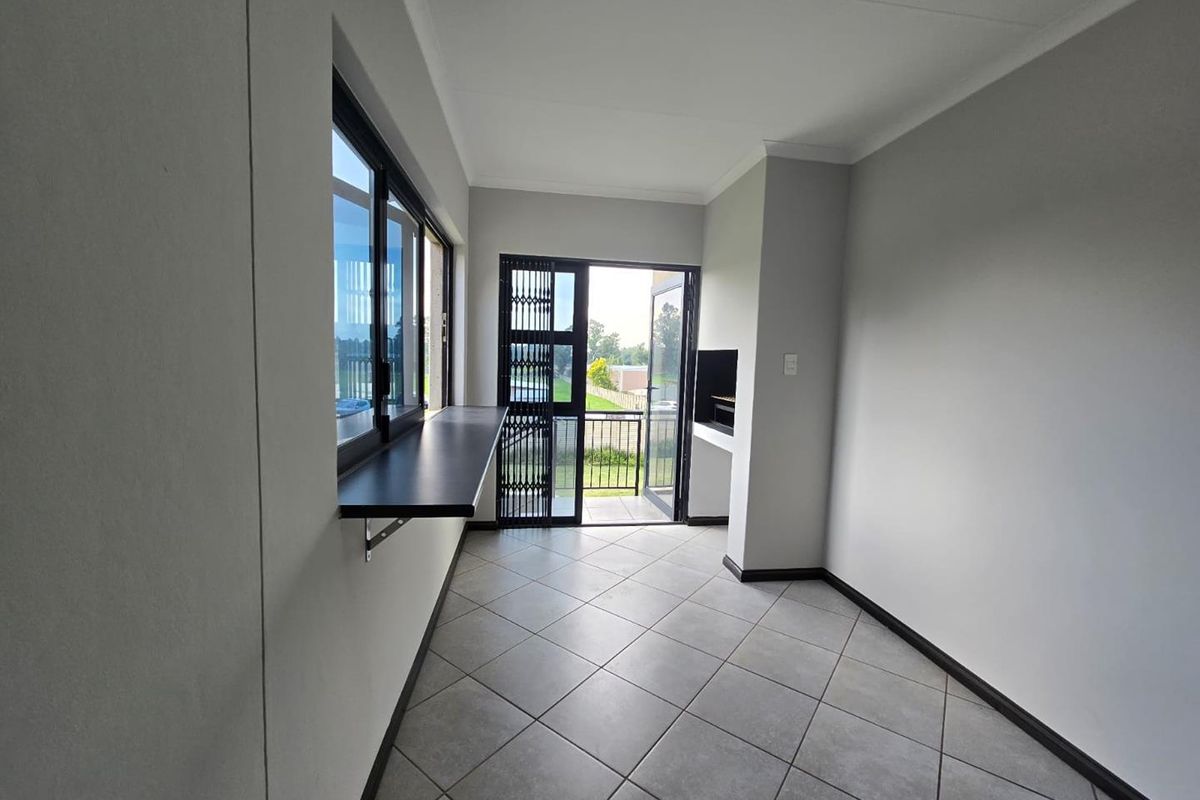 Secure & modern first floor unit for sale in Norton Home Estates - Photo 5