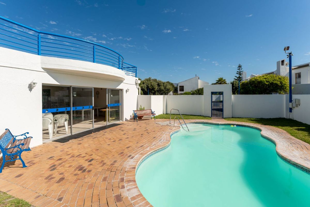 Secure living in a Nature Lovers Paradise - Photo 4