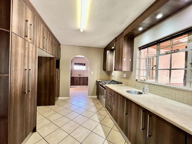 3 Bedroom House For Sale in Ludwigsdorf - Photo 8