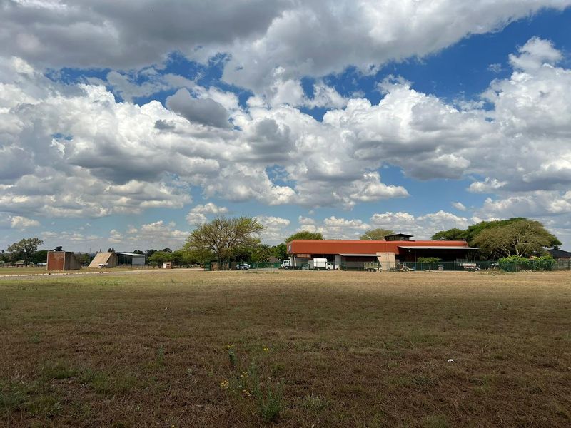 Investment Opportunity  -  Pyramids Industrial Park (Pyramids, Pretoria North) - Photo 7