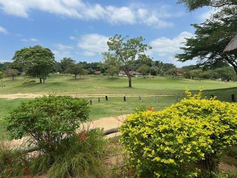 3 Bedroom Chalet - Photo 2