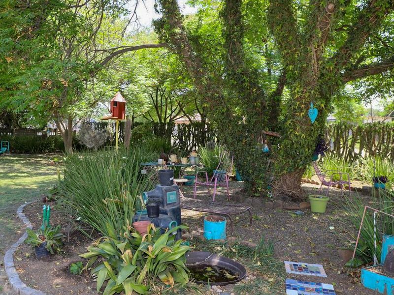 Charming and Versatile 3-Bedroom Home in Villiers - Photo 3