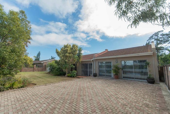 Property #2402039, House Sold in Brentwood Park