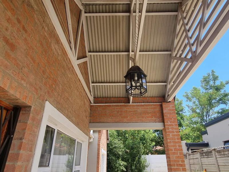 TRUST THE MAGIC OF NEW BEGINNINGS - Photo 3