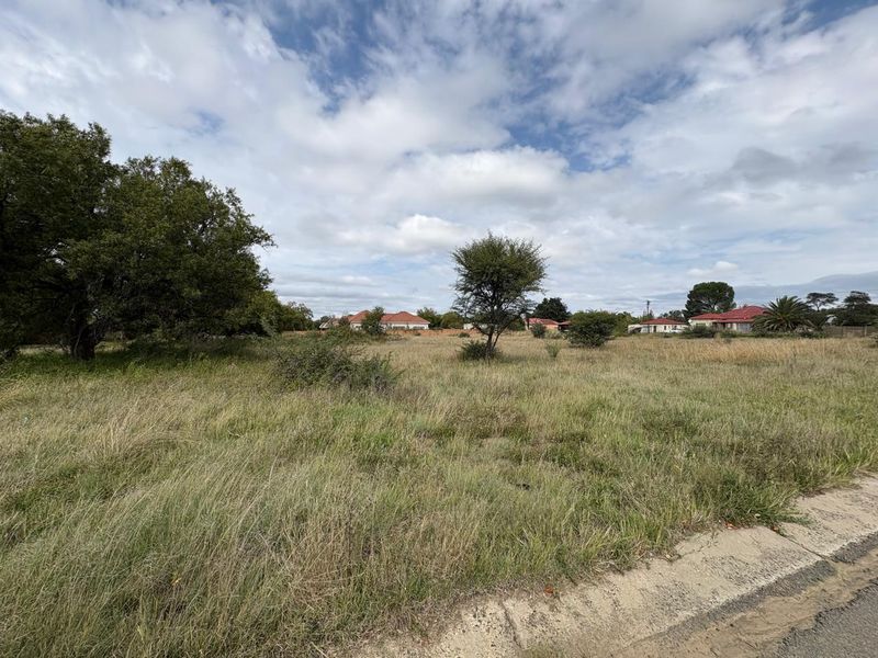 Prime Vacant Land for Sale – Build Your Dream or Invest Smart - Photo 2