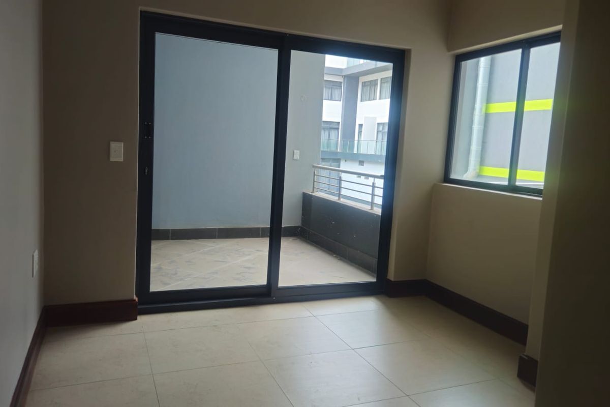 Modern 2-Bedroom Apartment with Sea Views in uMhlanga Durban - Photo 4