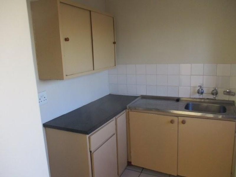 1 BEDROOM FLAT TO RENT IN PRETORIA WEST - Photo 5